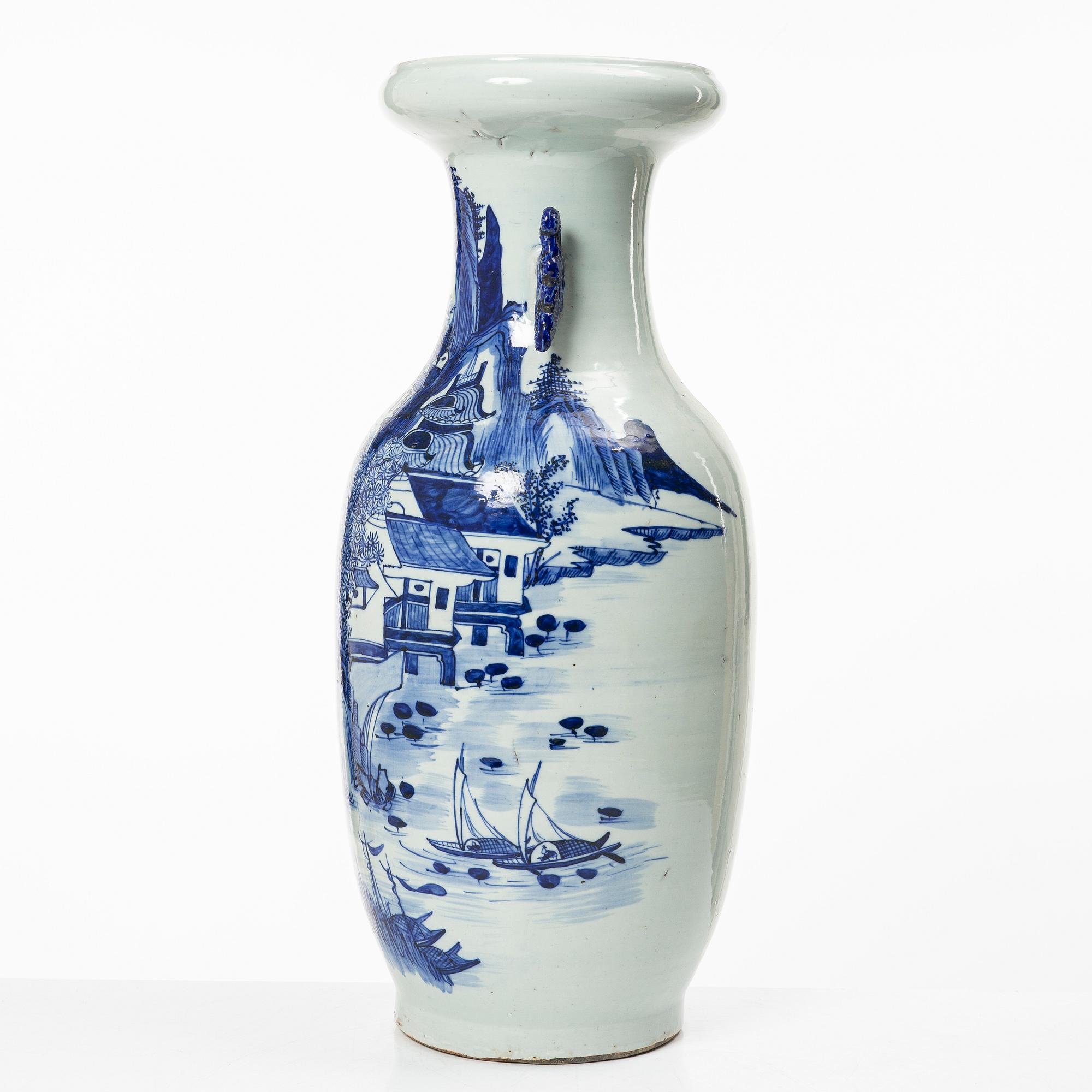 Vas, porslin, Kina, 1800-tal.