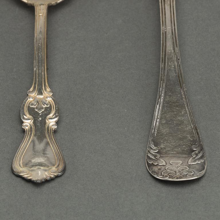 32 PCS SILVER SPOON, 19th and 20th century,