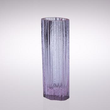 TAPIO WIRKKALA, konstglas, 2 st, 3299 respektive 3509, signerade.