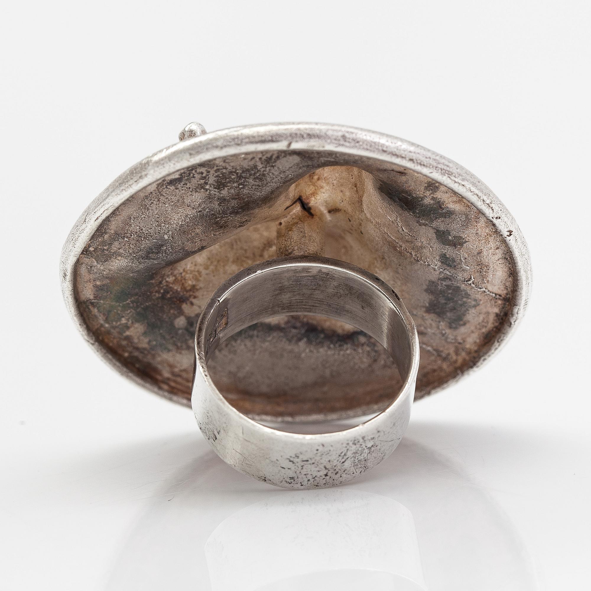 Björn Weckström, ring "Nära utbrottet", sterlingsilver, Lapponia 1971.