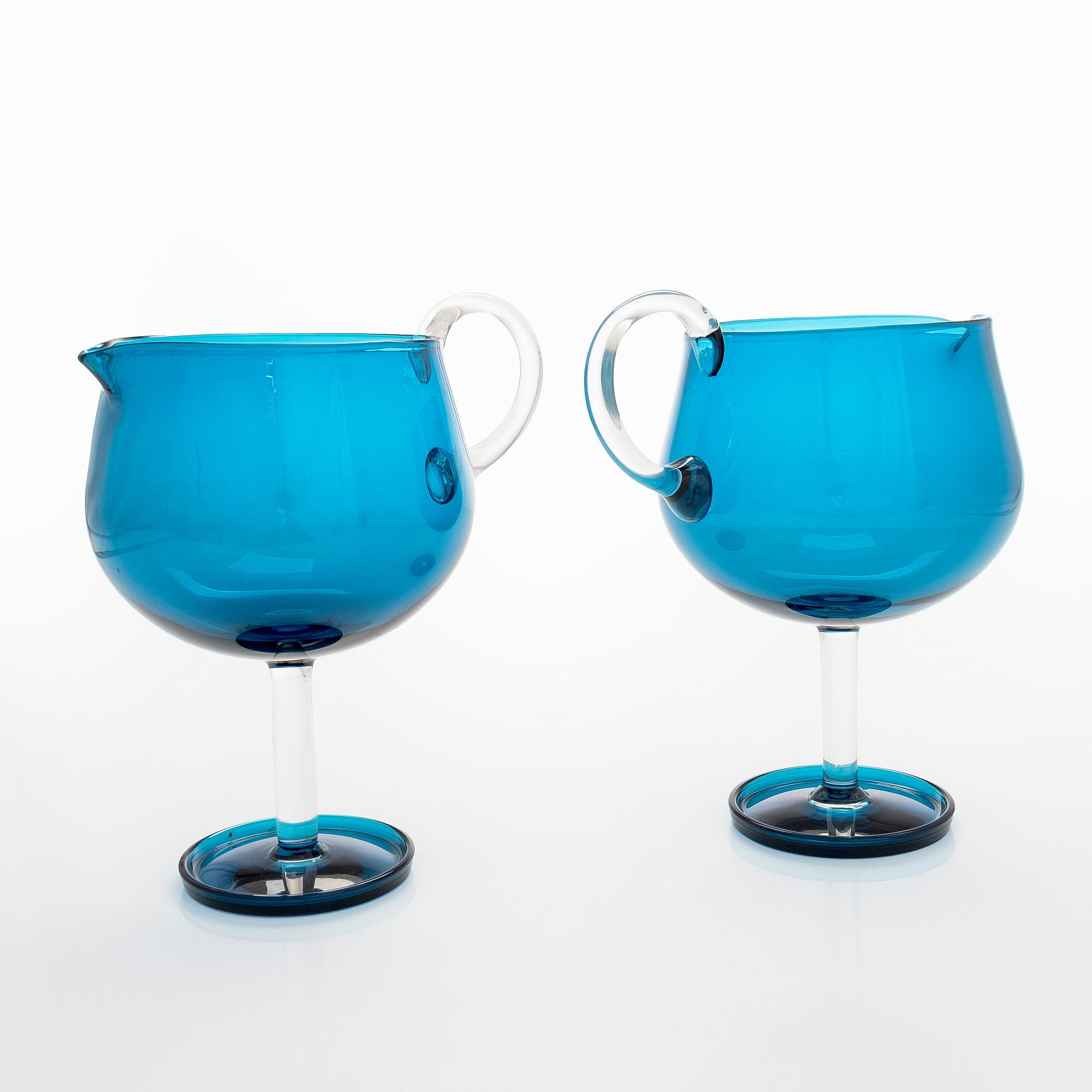 Nanny Still, A pair of jugs, "Harlequin" Riihimäen Lasi Oy.