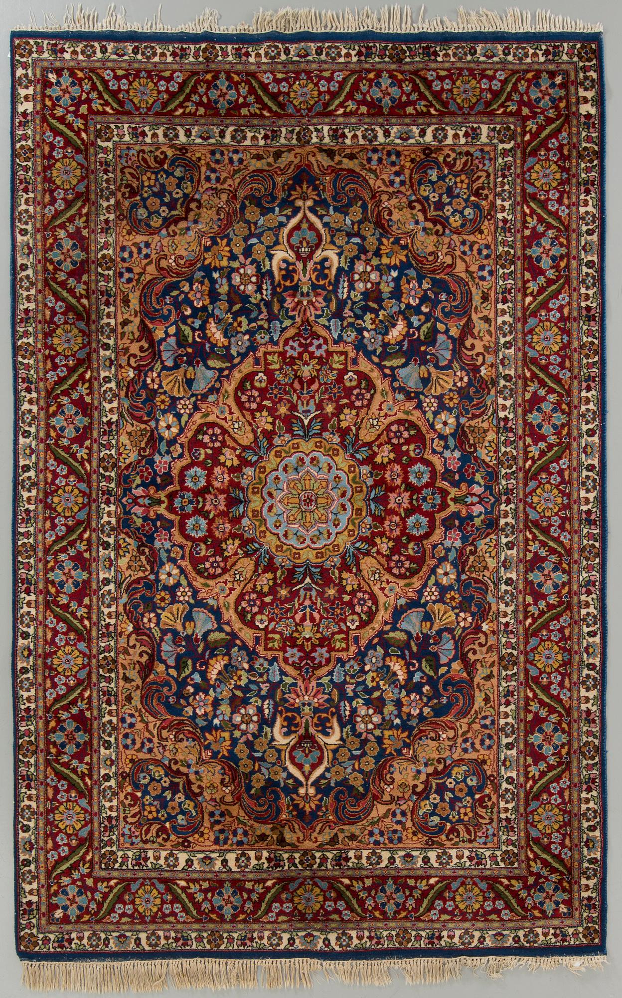 a carpet, Täbriz semi antique, circa 282x181 cm.