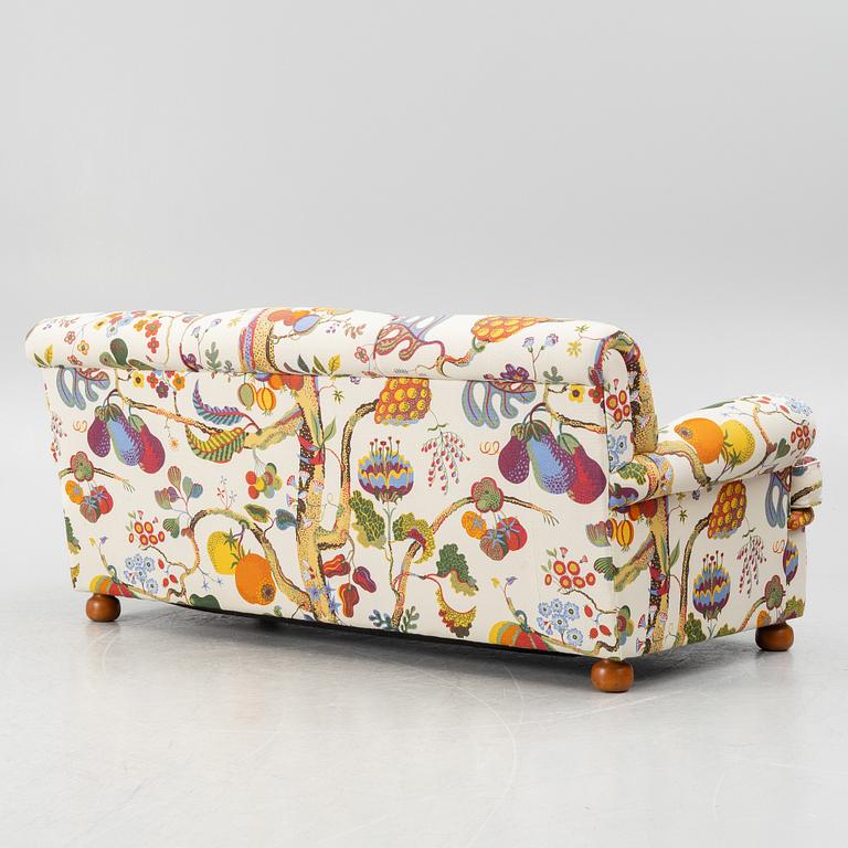 Josef Frank, a model 703 sofa, Svenskt Tenn, 2017.