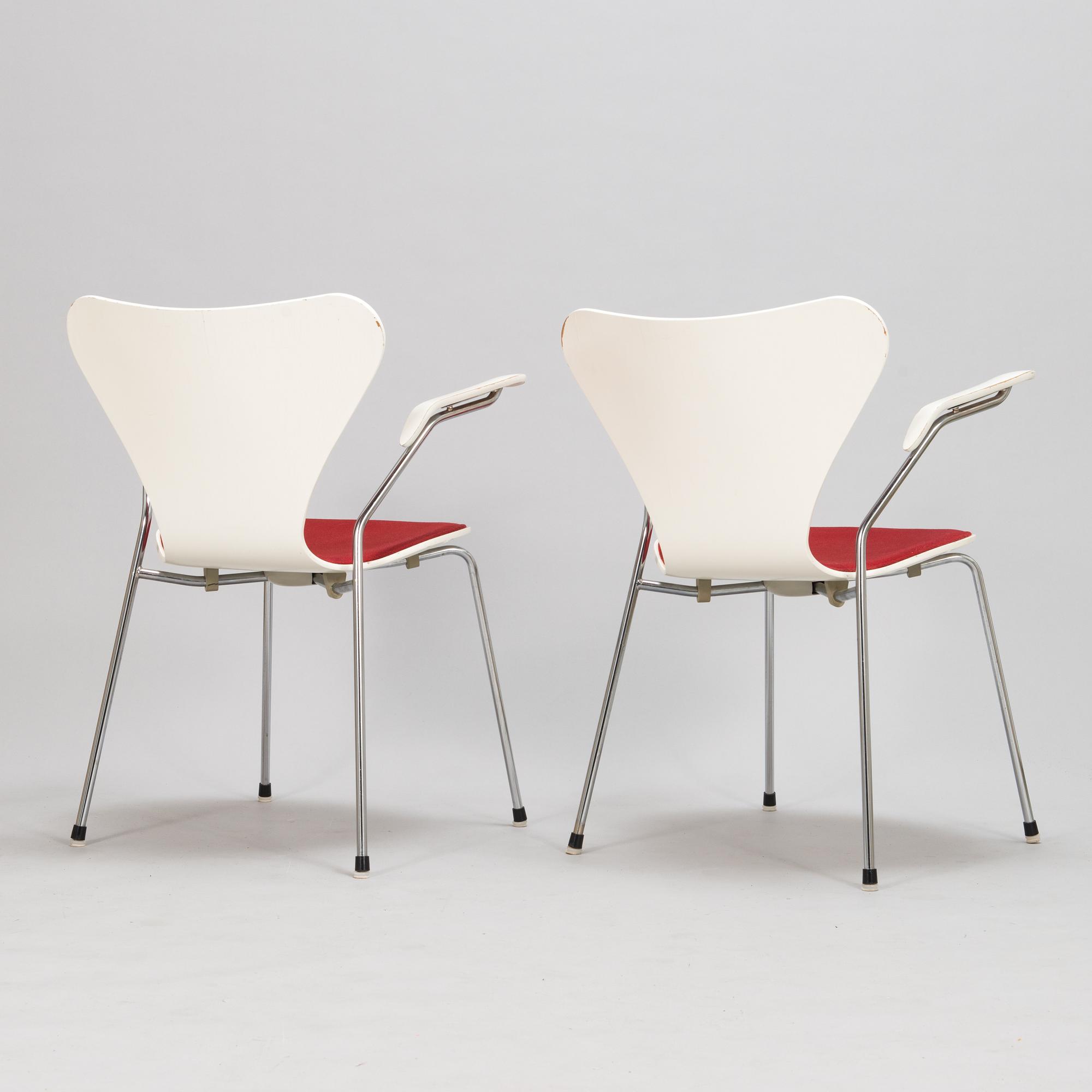Arne Jacobsen,  stolar 6 st, "Sjuan", Fritz Hansen, Danmark 1984-1989.