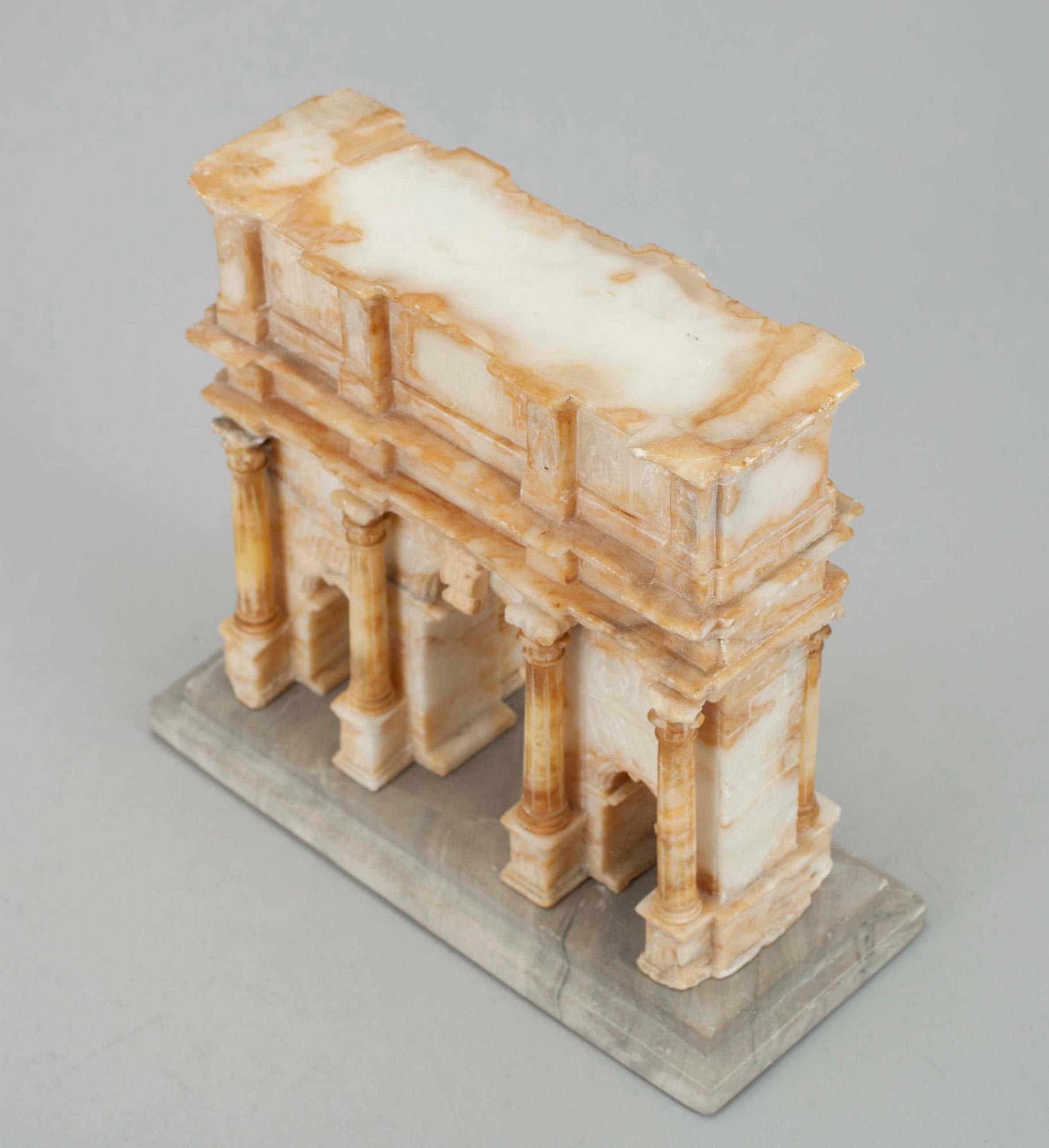 GRAND TOUR SOUVENIR, alabaster, möjligen 1800-tal.