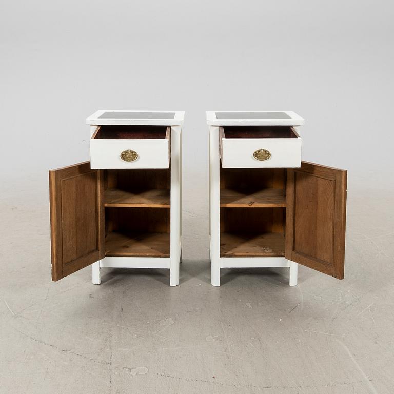 Sängbord ett par 1900-talets första hälft.