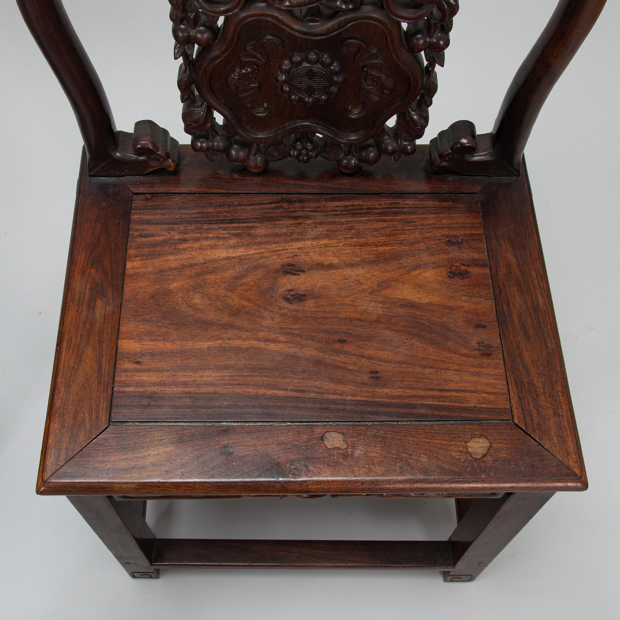 Stolar, ett par Kina 1900-tal.