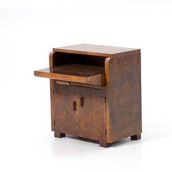 Cabinet, first half of the 20th century.