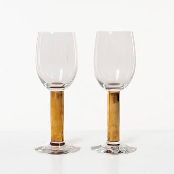 Karin Björquist, A 19 piece "Nobel", service, Karin Björquist, Rörstrand, as well as glass, "Nobel", a pair, Gunnar Cyrén, Orrefors.