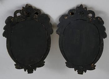 LAMPETTER, ett par, gustaviansk stil, 1900-tal.