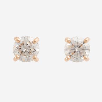Brilliant cut diamond stud earrings, total ca 0,38 ct.
