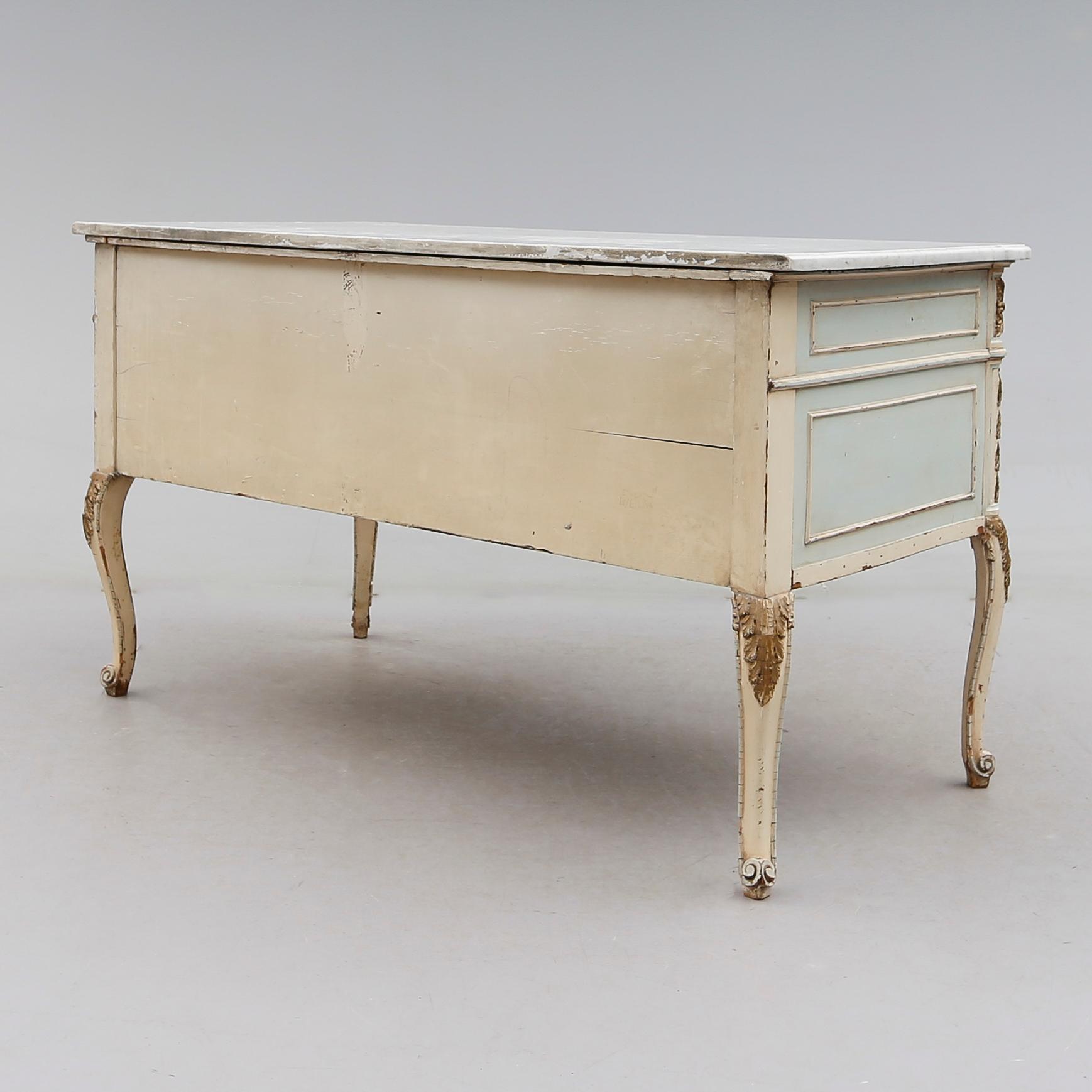 SIDEBOARD, Louis XVI-stil, Maple & Co, London & Paris, 1900-talets första hälft.