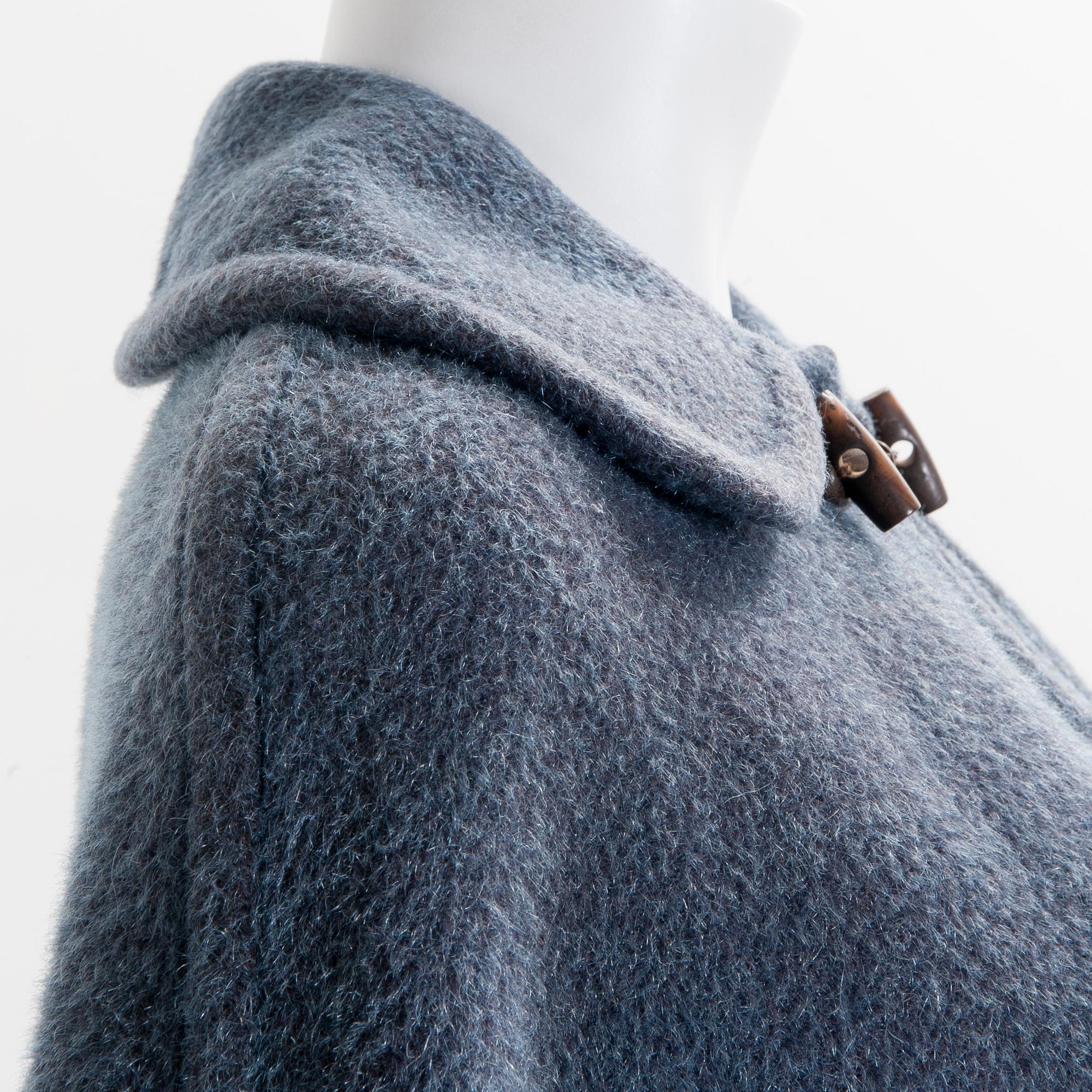 CAPE, Yves Saint Laurent, storlek 40.