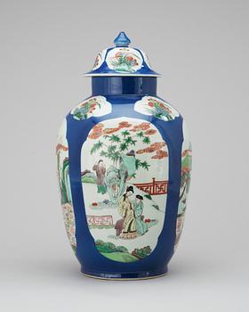 195. A  reserved-decorated jar with cover. Kangxi-style.