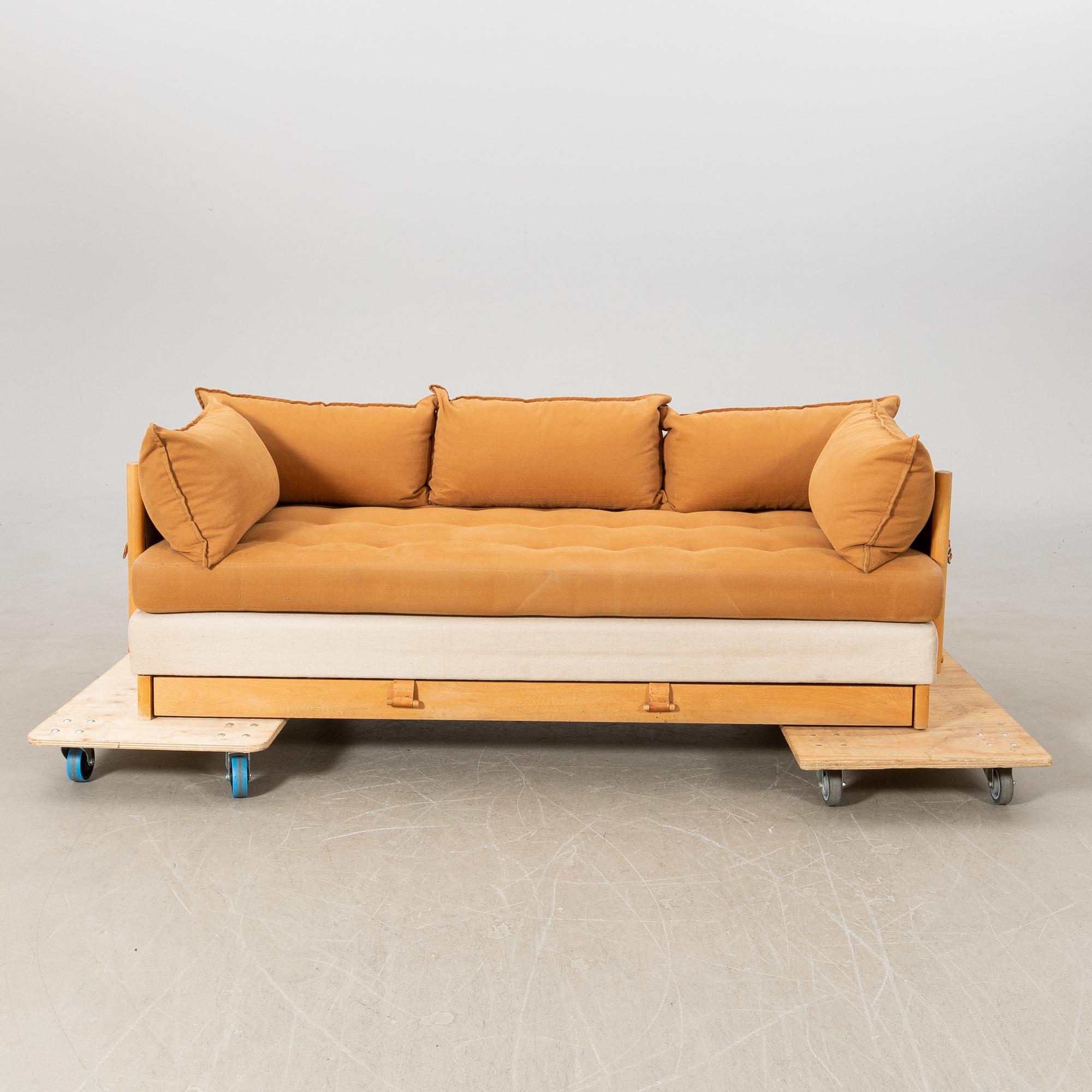 Kenneth Bergenblad, sofa/daybed "Junker", Dux, designed in 1971.