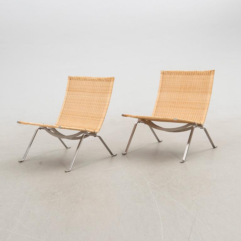 Poul Kjaerholm, armchairs, a pair, "PK22" for Fritz Hansen, Denmark, 2000.