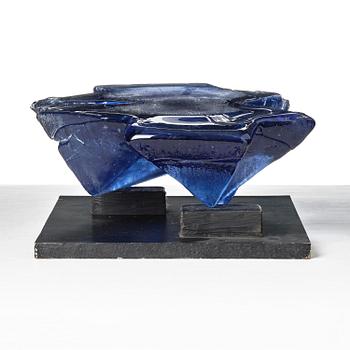 Edvin Öhrström, "Isig prisma", a cast glass sculpture, Lindshammar Glassworks.