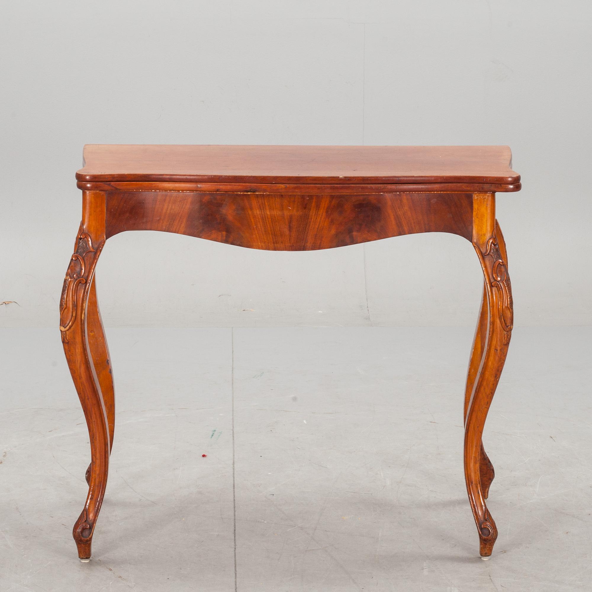 SPELBORD, nyrokoko, 1800-talets andra hälft.
