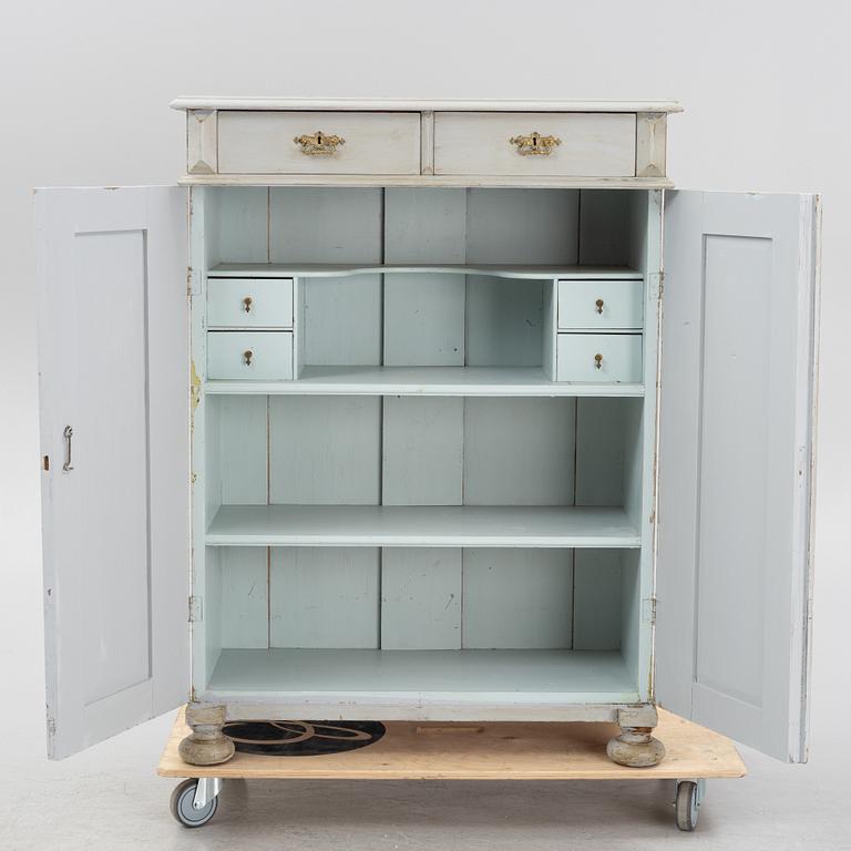 Skänk, omkring år 1900.