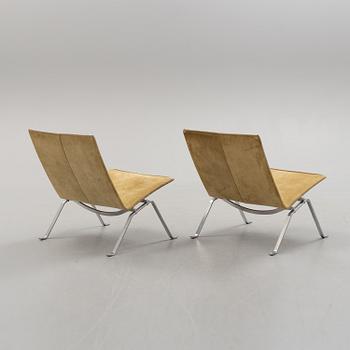 A pair of "PK22" chairs, designed by Poul Kjaerholm, E Kold Christensens.