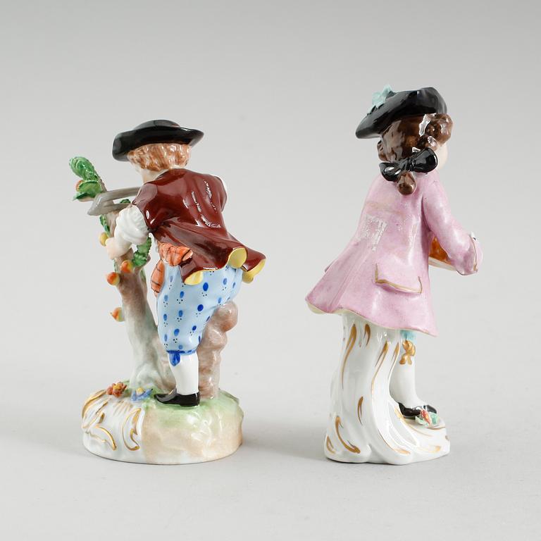 FIGURER, 2 st, porslin, Dresden och Sitzendorf, 1900-talets mitt.