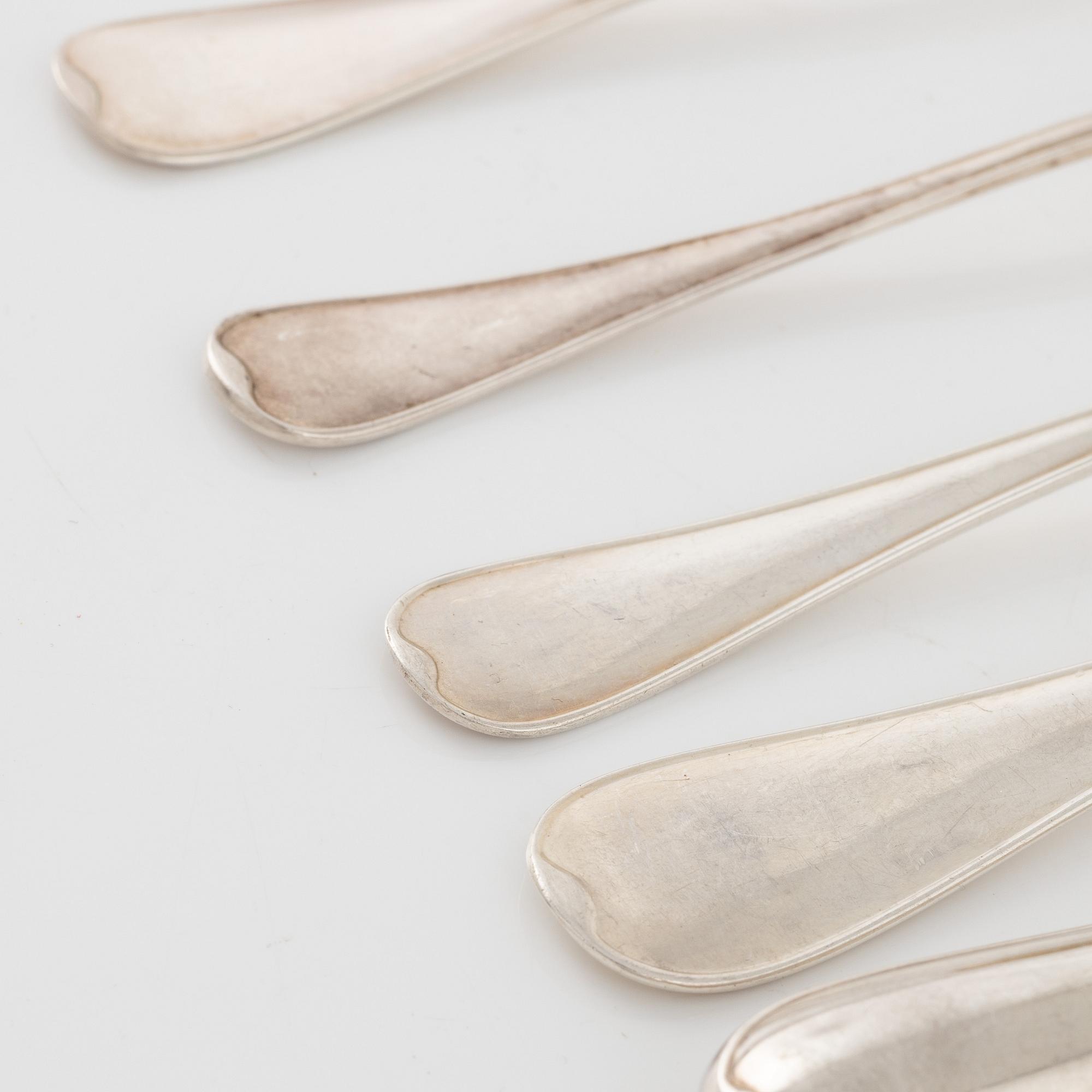 GAB, bestick, 81 st, silver, modell "Svensk (Rund)", Stockholm, omkring 1900-talets mitt.