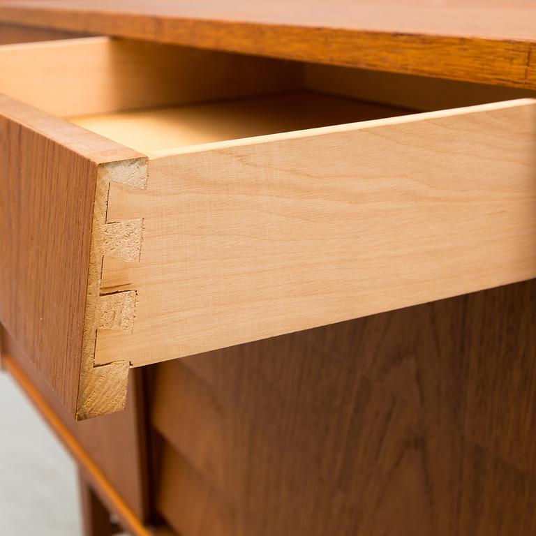 SIDEBOARD, teak, 1950-/60-tal.