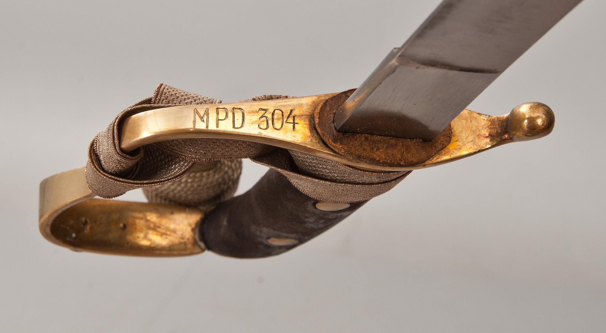 POLISSABEL, märkt MPD. Omkring 1900.