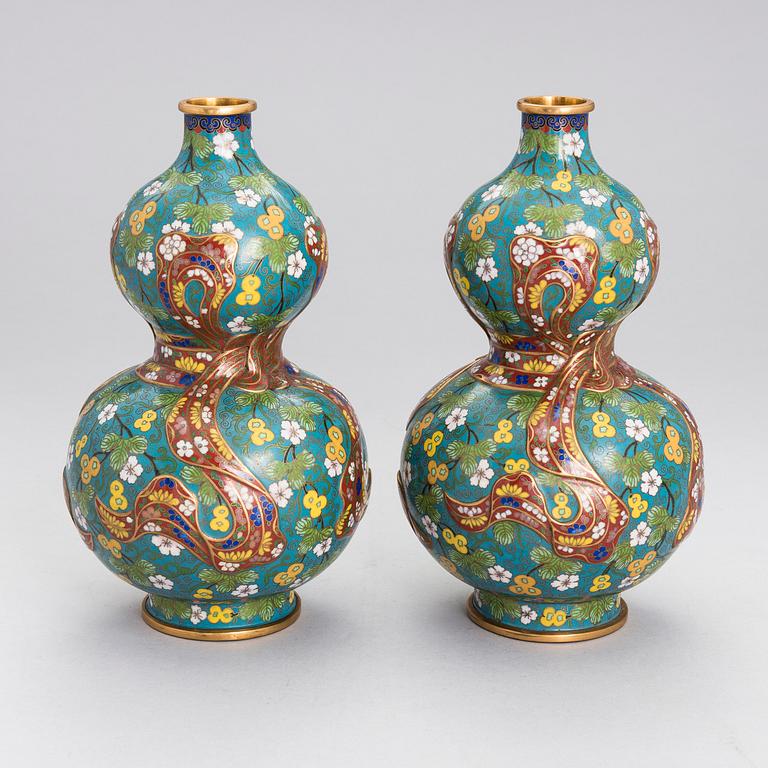 MALJAKKOPARI, cloisonné, Kiina, 1900-luku.