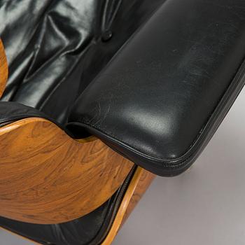 Charles & Ray Eames, 'Lounge chair', licensed by Mobilier International France, 1977.