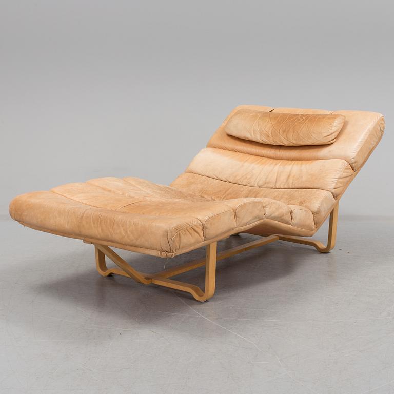 A birch and leather recliner, 1980's.