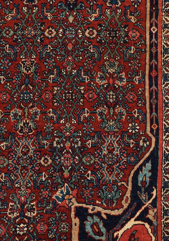 SEMI-ANTIQUE BIDJAR. 231 x 144 cm.