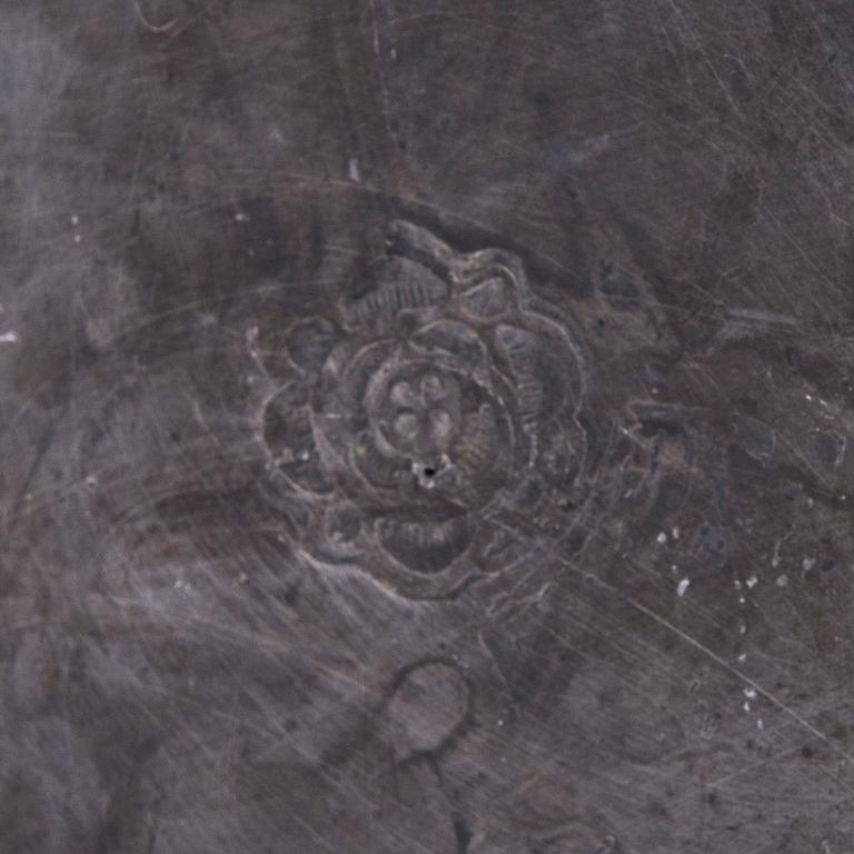 KANNA och FAT, tenn, 1800-talets första hälft och ca 1760-tal.