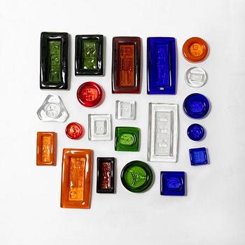 Erik Höglund, 21 pieces of art glass, Boda.