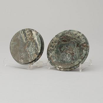 Two Swedish green marble 19th century tobacco boxes with covers.