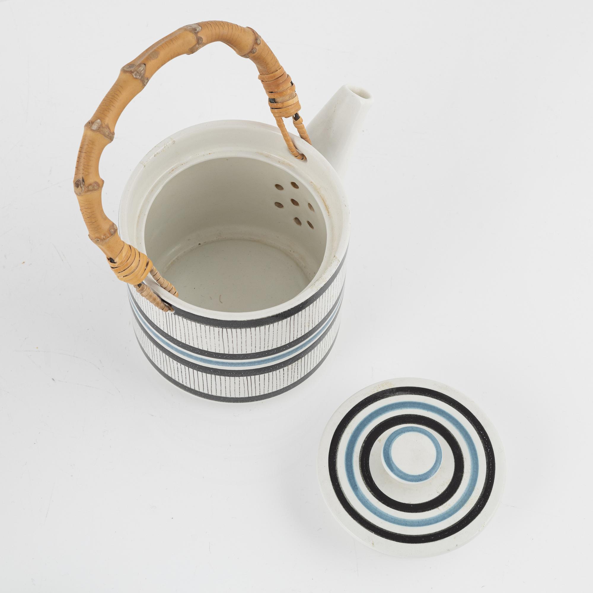 Stig Lindberg, earthenware teapot and coffeepot, Gustavsberg studio, Sweden.