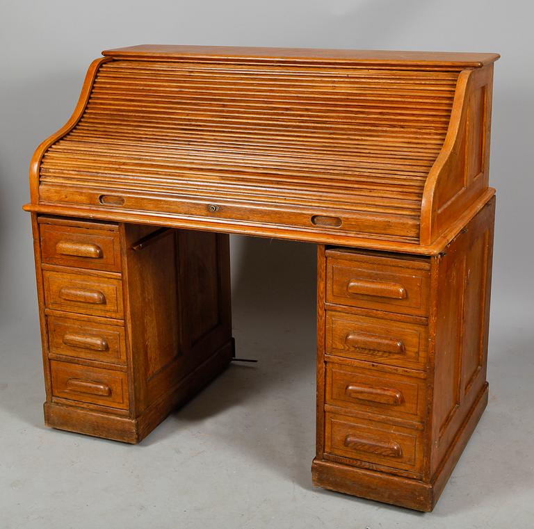 SKRIVBORD, 1900-talets första hälft.