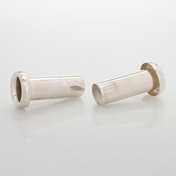 Tapio Wirkkala, a pair of sterling silver 'Growth' vases, Kultakeskus Oy, Hämeenlinna 1990.