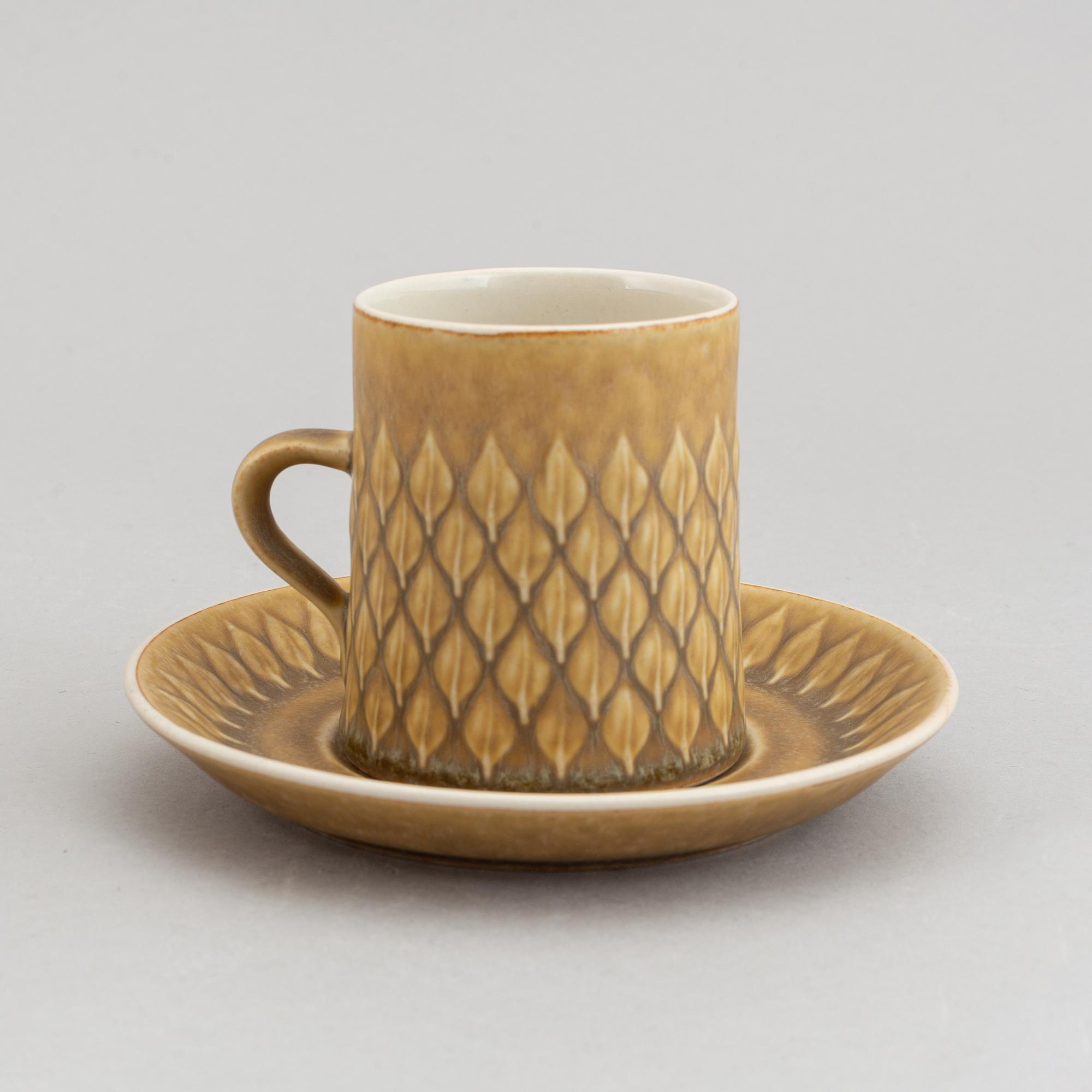 Jens Quistgaard, a part 'Relief' coffee and tea stoneware service, 40 pieces, Kronjyden Nissen/Bing & Gröndahl, Denmark.