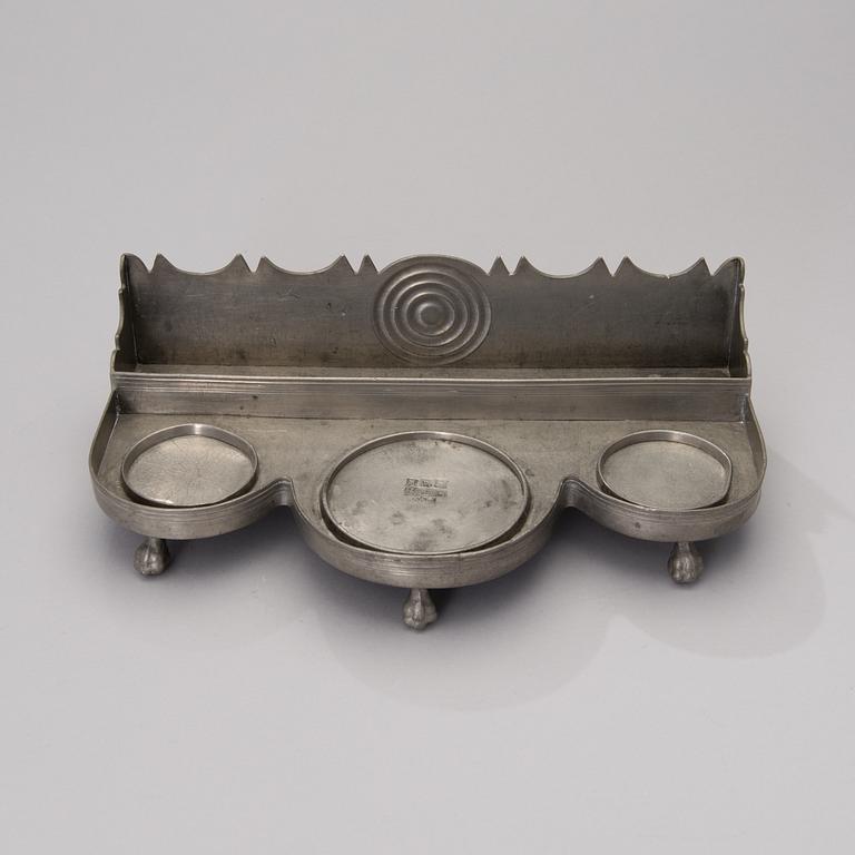 A FINNISH PEWTER INKSTAND, Johan Lindblad, Turku 1844.