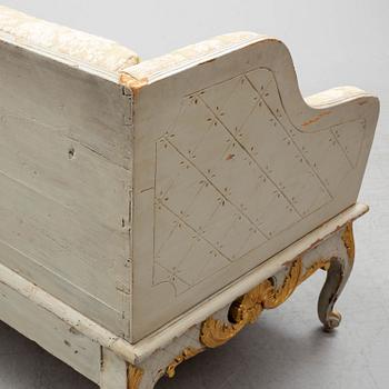 TRÅGSOFFA, rokokostil, 1800-talets slut.