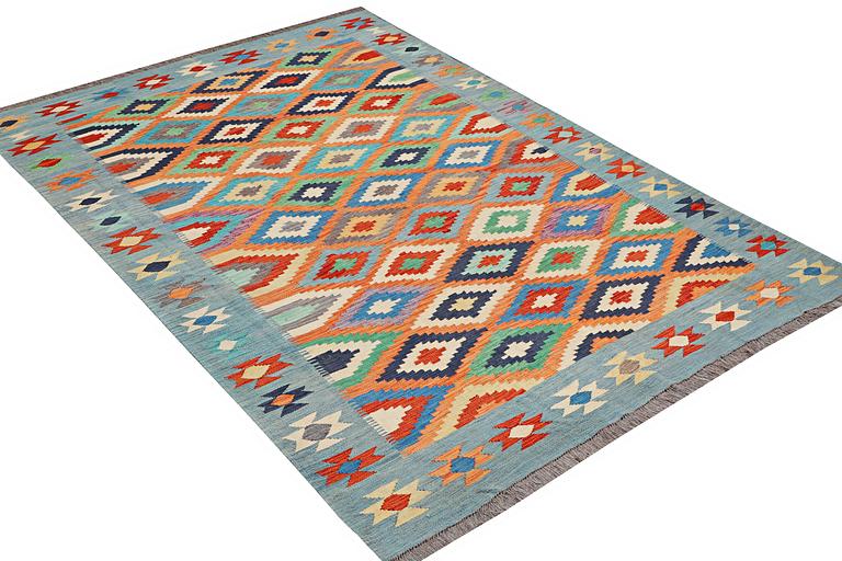 A carpet, Kilim, ca 293 x 199 cm.