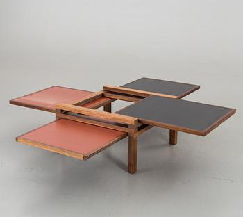 A coffe table by Bernard Vuarnesson, Sculptures Jeux, 1980s,