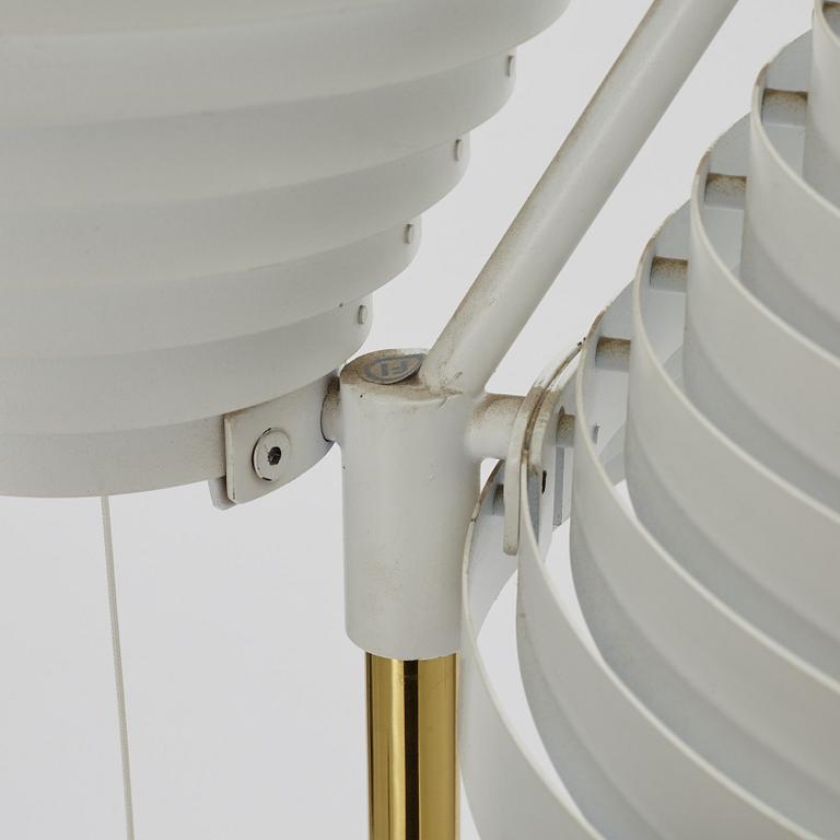 Alvar Aalto, a model A810 floor lamp,  Valaisinpaja Oy, Finland, 1900-talets slut.