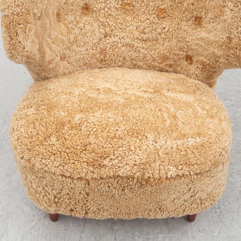 Armchairs, a pair, Swedish modern, mid-20th century.