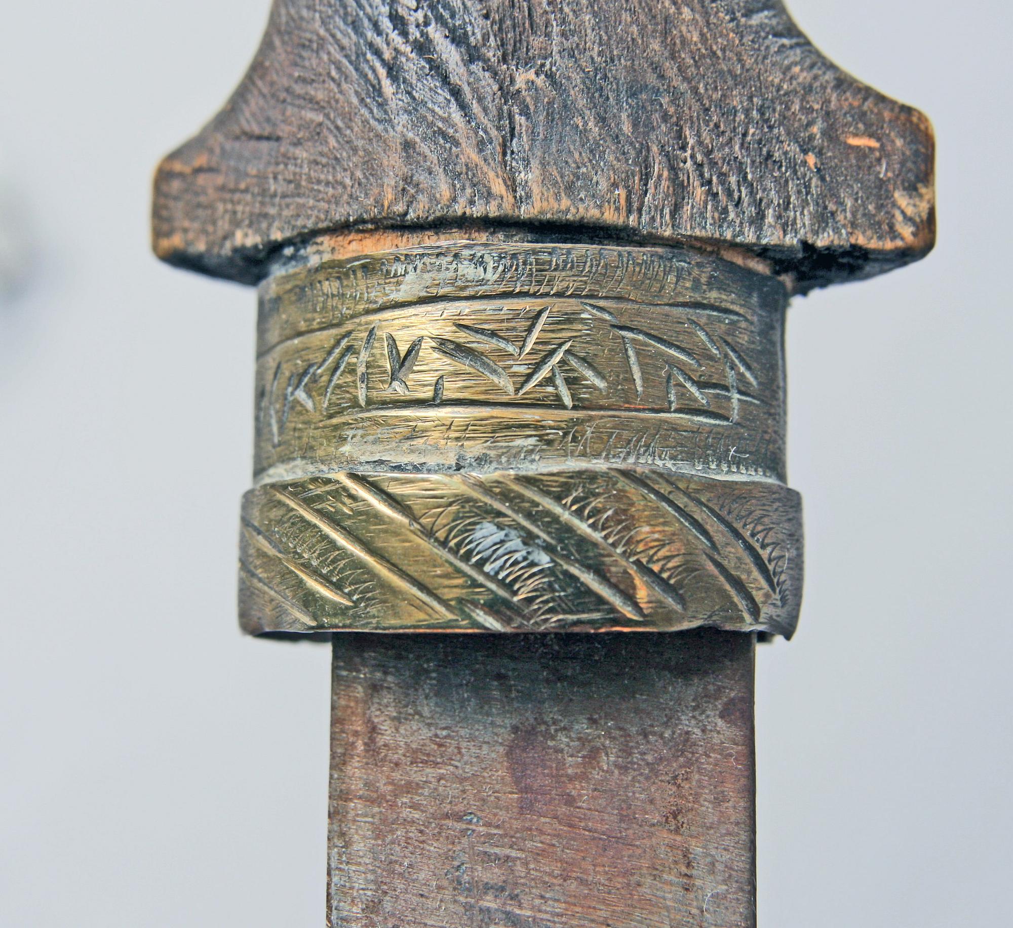 BLANKVAPEN/KOUMYA, nordafrikansk typ.