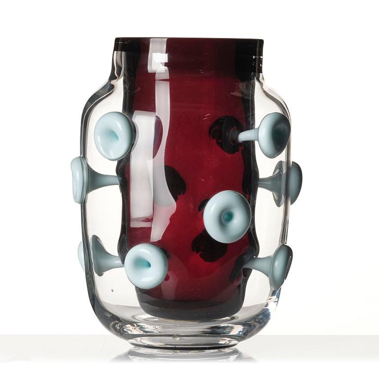 Mårten Medbo, "Double vase", Ajeto, Tjeckien, 2001.