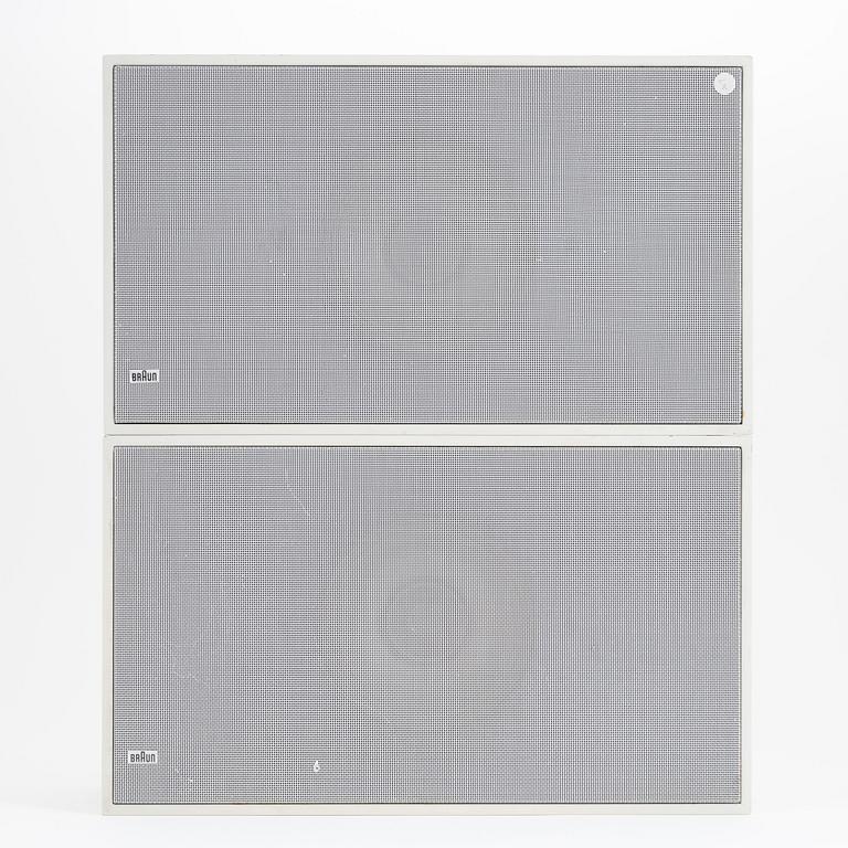 Dieter Rams, a pair of speakers, model 'L 25', Braun.