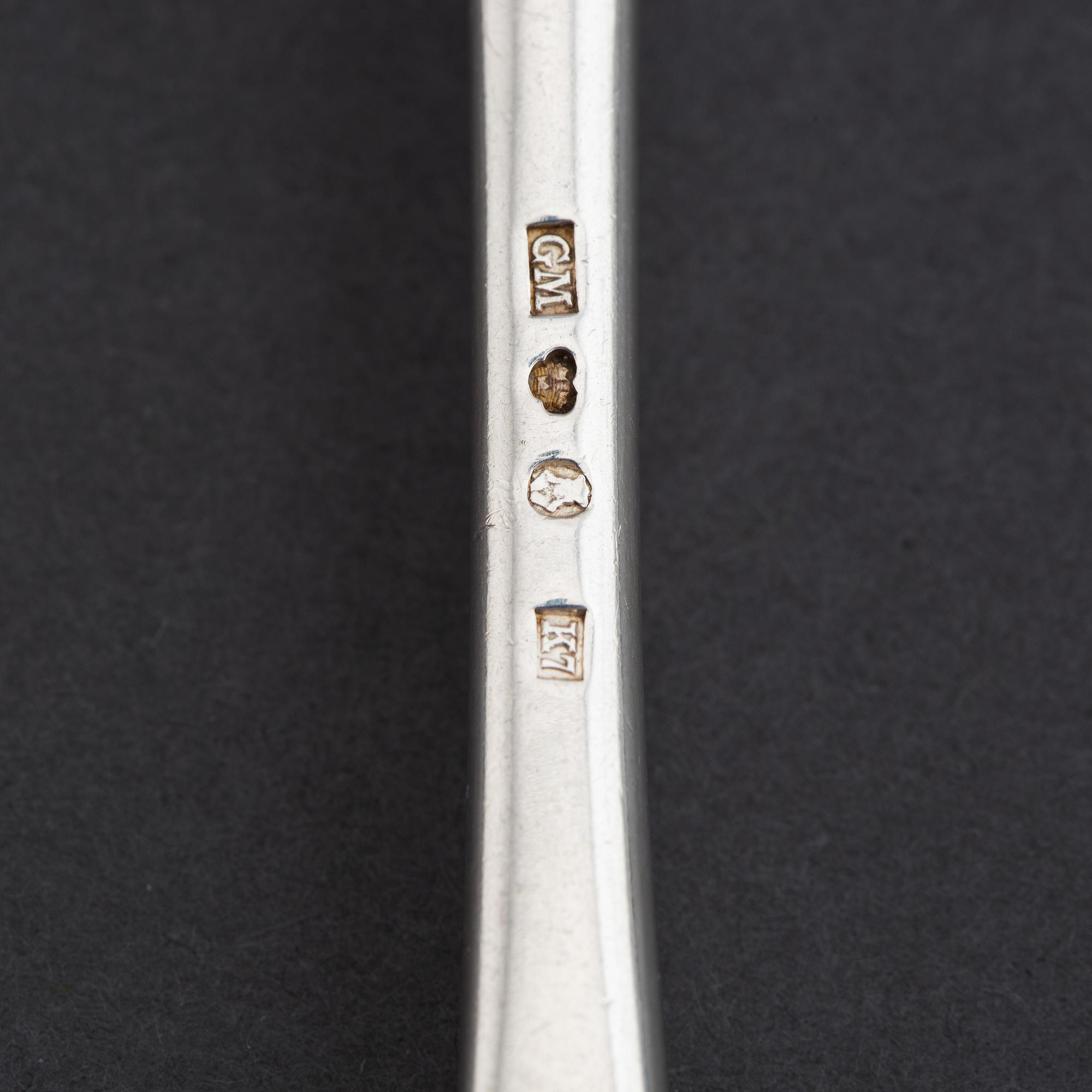 Gustaf Möllenborg, matgafflar, 4 st, silver, med graverat vapen von Eckermann. Stockholm 1912.
