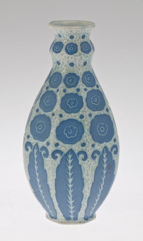 VAS, keramik, "Sgrafitto", Josef Ekberg, Gustafsberg, sign o 1918.